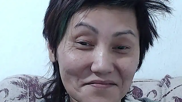 VERYHAPPYWOMANXXX's cam snapshot