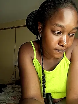 sexy_prettytiff's cam snapshot