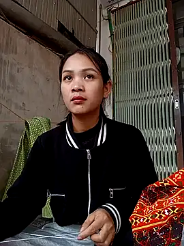 Mymyshow's cam snapshot