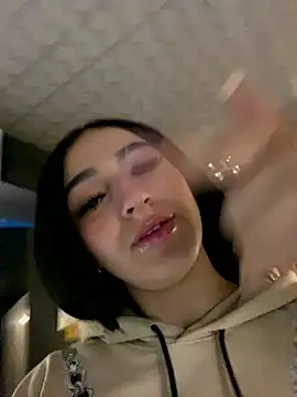 Valery_pink18's cam snapshot