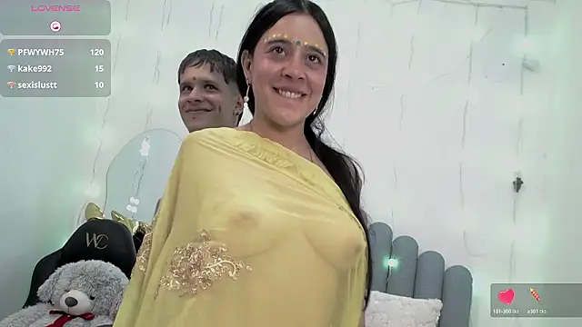 anjali_rohan's cam snapshot