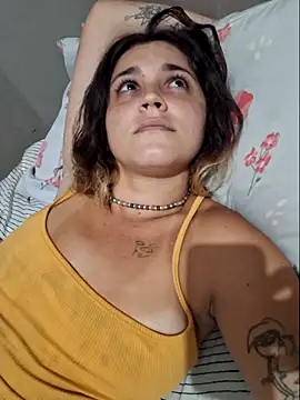 luuhcat09's cam snapshot