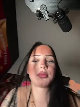 LorenaAmiraa's cam snapshot