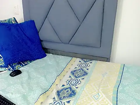 serena_arias's cam snapshot