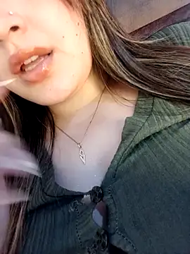 im_here-'s cam snapshot