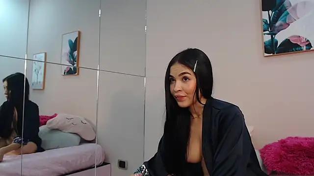 zooombee's cam snapshot