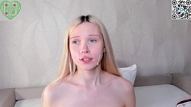 CherrylHolme live sex cam