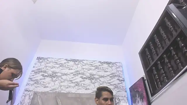 KiraFox1 live sex cam