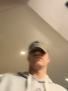 patbass7's cam snapshot