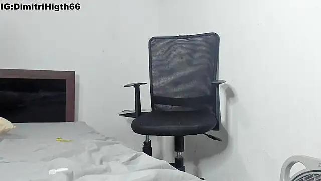 Dimitri_higth420's cam snapshot