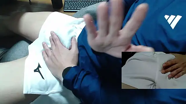 Yasu2000 live sex cam