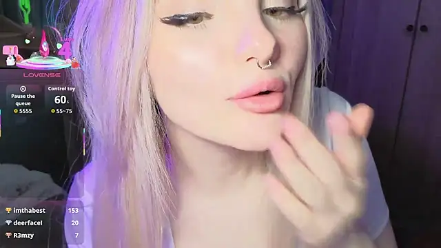 Wicked_cookie's cam snapshot