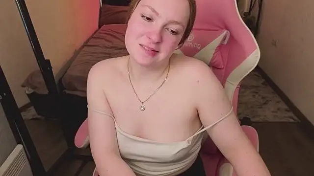 Elizabeth_Walson's cam snapshot