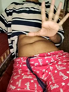 kavya-09's cam snapshot