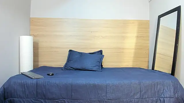 bulma_bambina_'s cam snapshot