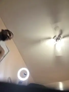 Cnutt310 live sex cam