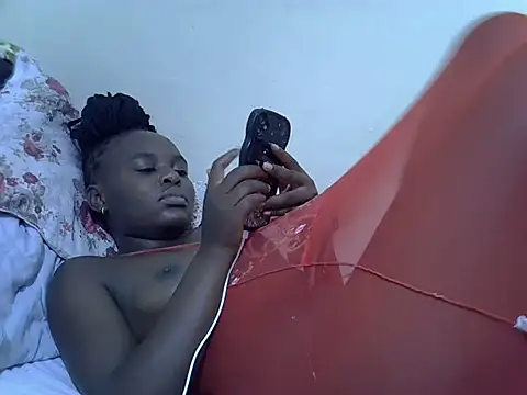 creamypussyy21's cam snapshot