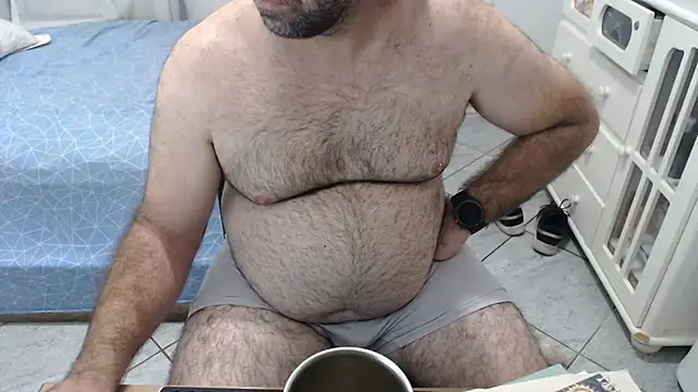 MysterBearMG live sex cam