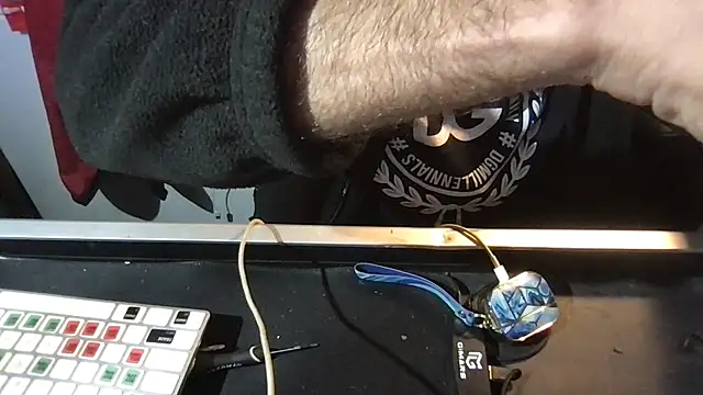 SinlessFreedom7's cam snapshot