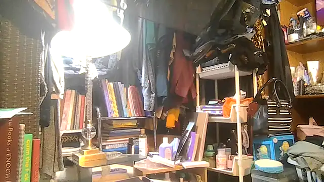 ShysluutGia's cam snapshot