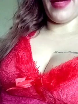 Zouzou_sexy's cam snapshot