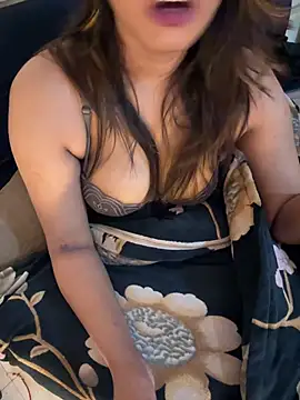 sexy-sukriti's cam snapshot