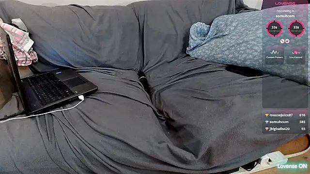 EmoDream1998's cam snapshot