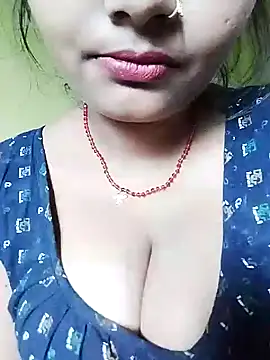 kiara-simmi live sex cam