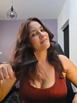 MiaRides19 live sex cam