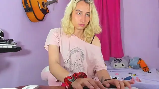 Elis-Darling live sex cam