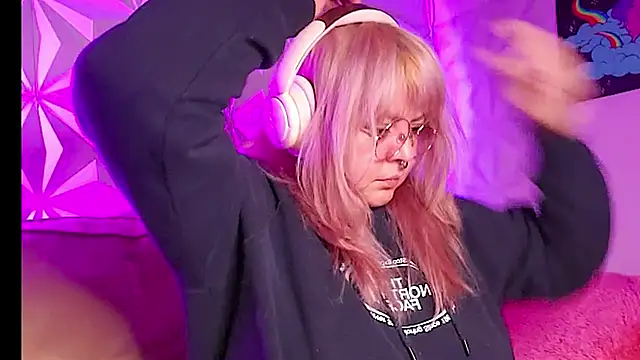 Satyn_doll's cam snapshot