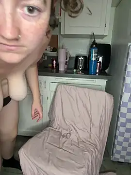 Curliegirlie's cam snapshot