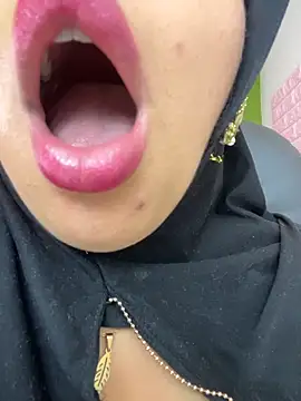 zahra_Jalid's cam snapshot