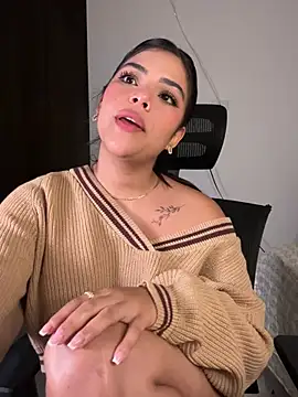 Sara-Evans's cam snapshot