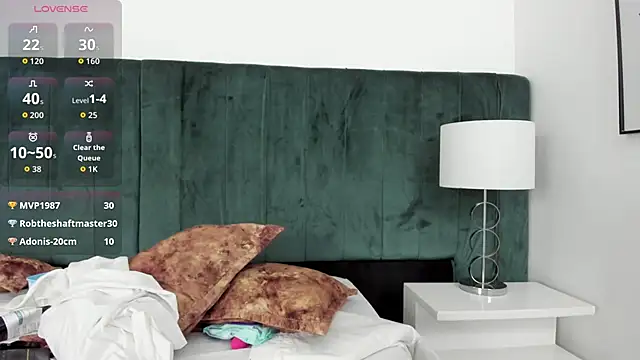 EmilyHanks_'s cam snapshot