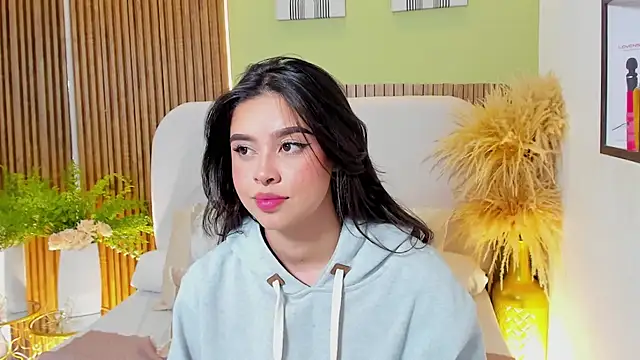 CristalMayson's cam snapshot