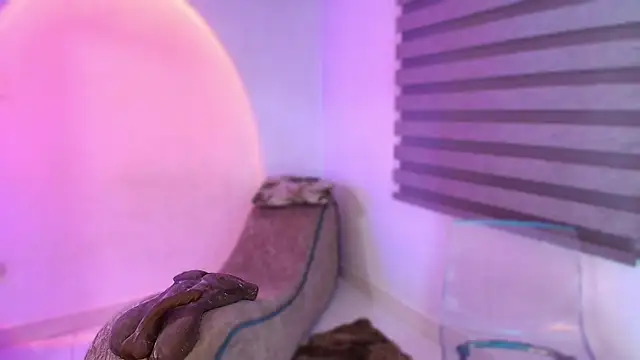 Rashell-Zepol live sex cam