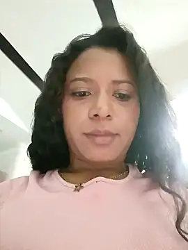 cindy_damm's cam snapshot