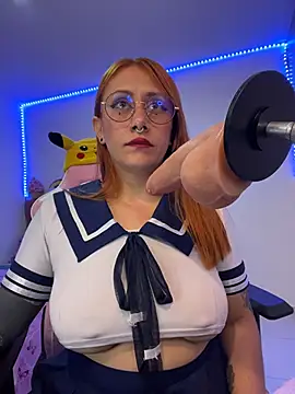 Luna_Paris_ live sex cam