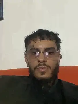 liyamjunior's cam snapshot