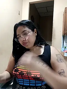 DanelyLopez live sex cam