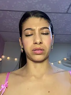 Lenapink19's cam snapshot