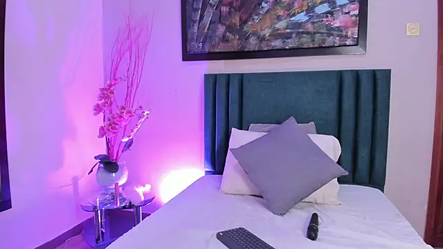 MiaHertz's cam snapshot