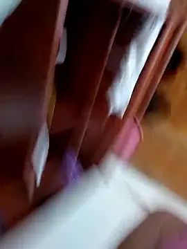 Iris_love18's cam snapshot