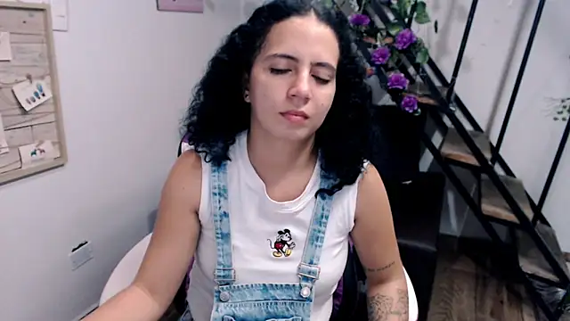 samantha_baby_'s cam snapshot