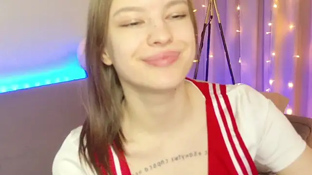 ur_shy_bambi's cam snapshot