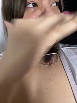 Zyrella's cam snapshot