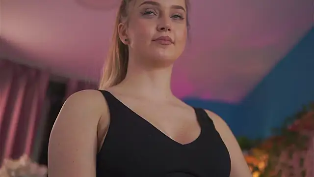 ElyssawetXX's cam snapshot