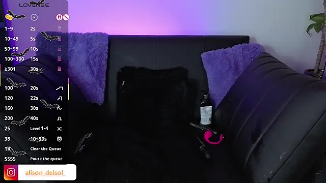 Alisson_Wynter's cam snapshot