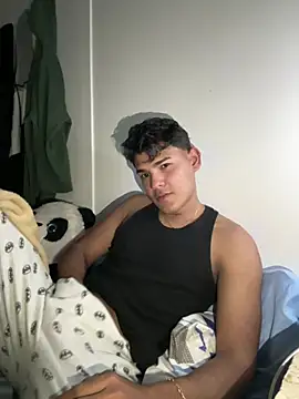 DavShi's cam snapshot